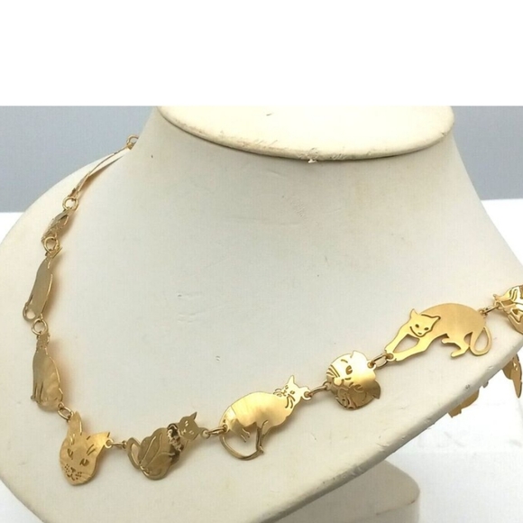 Vintage Wild Bryde Gold Tone Cat Necklace and earrings New beutiful gold tone - Picture 4 of 7